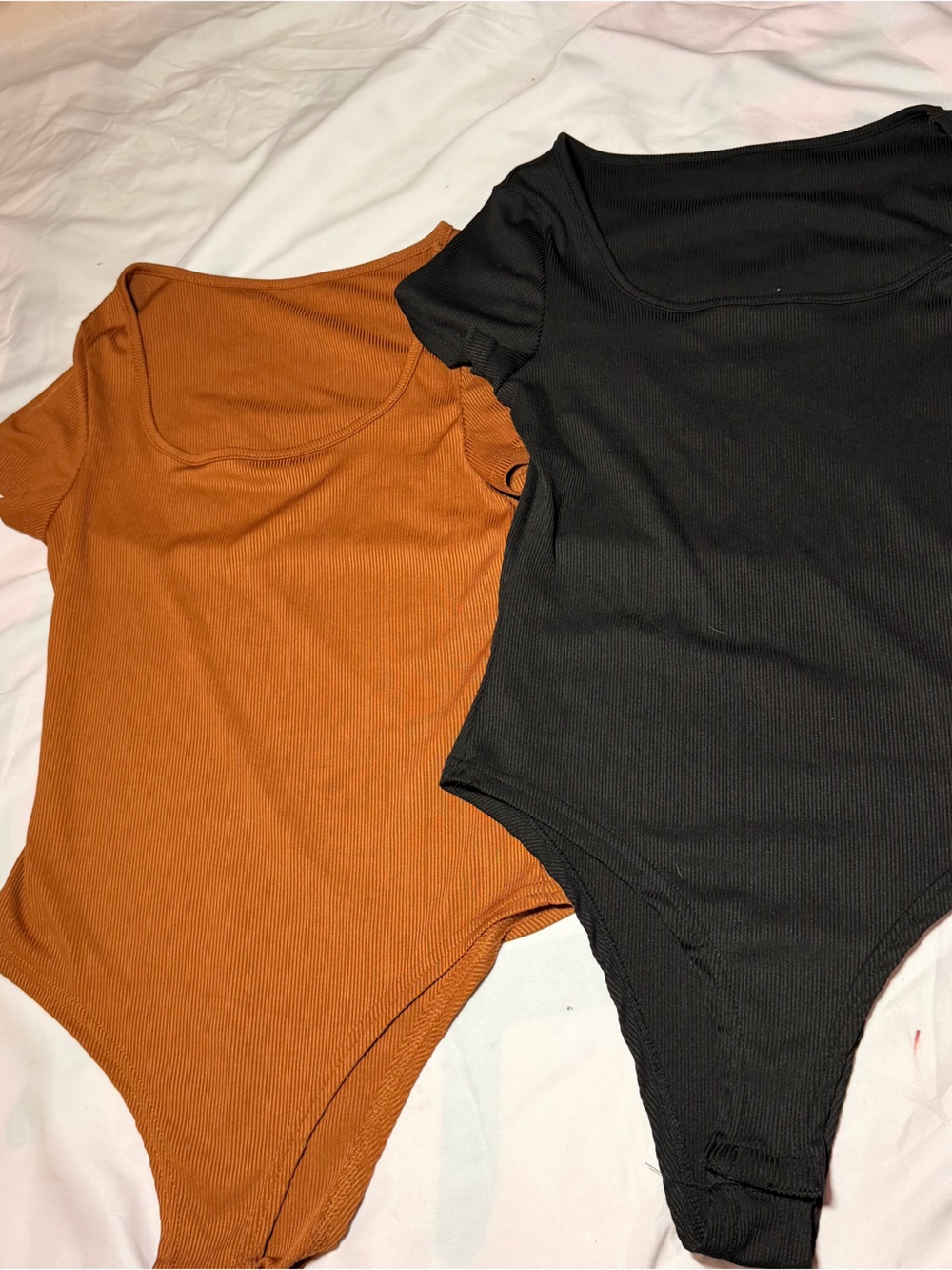 Everyday Ribbed Scoop-Neck Bodysuit in Black & Rust bundle